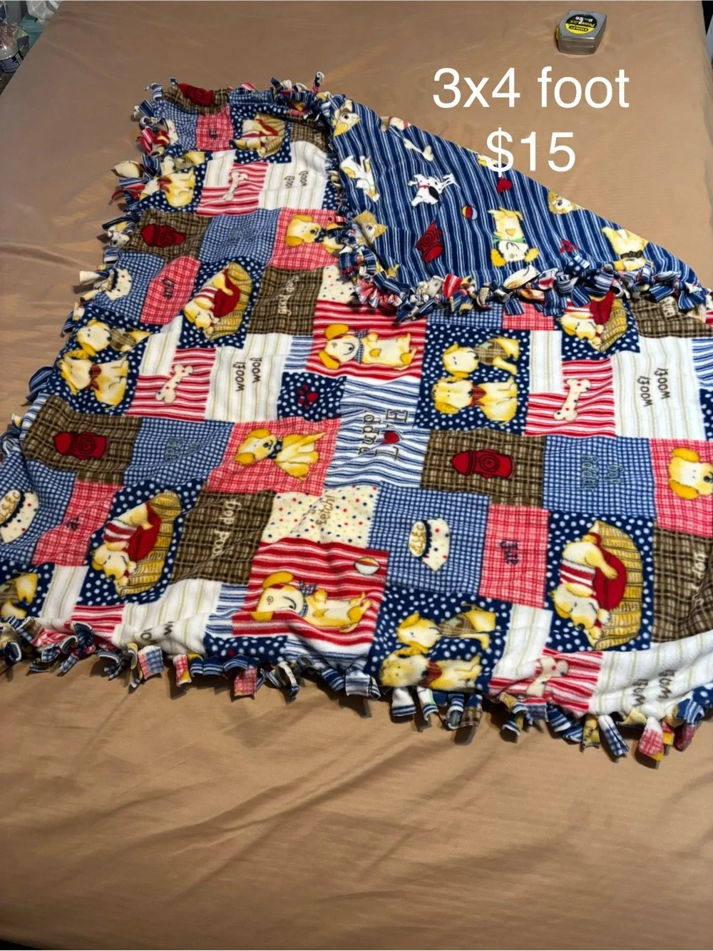 Cute Puppy Patchwork Fleece Throw Blanket - Blue/Red/Cream